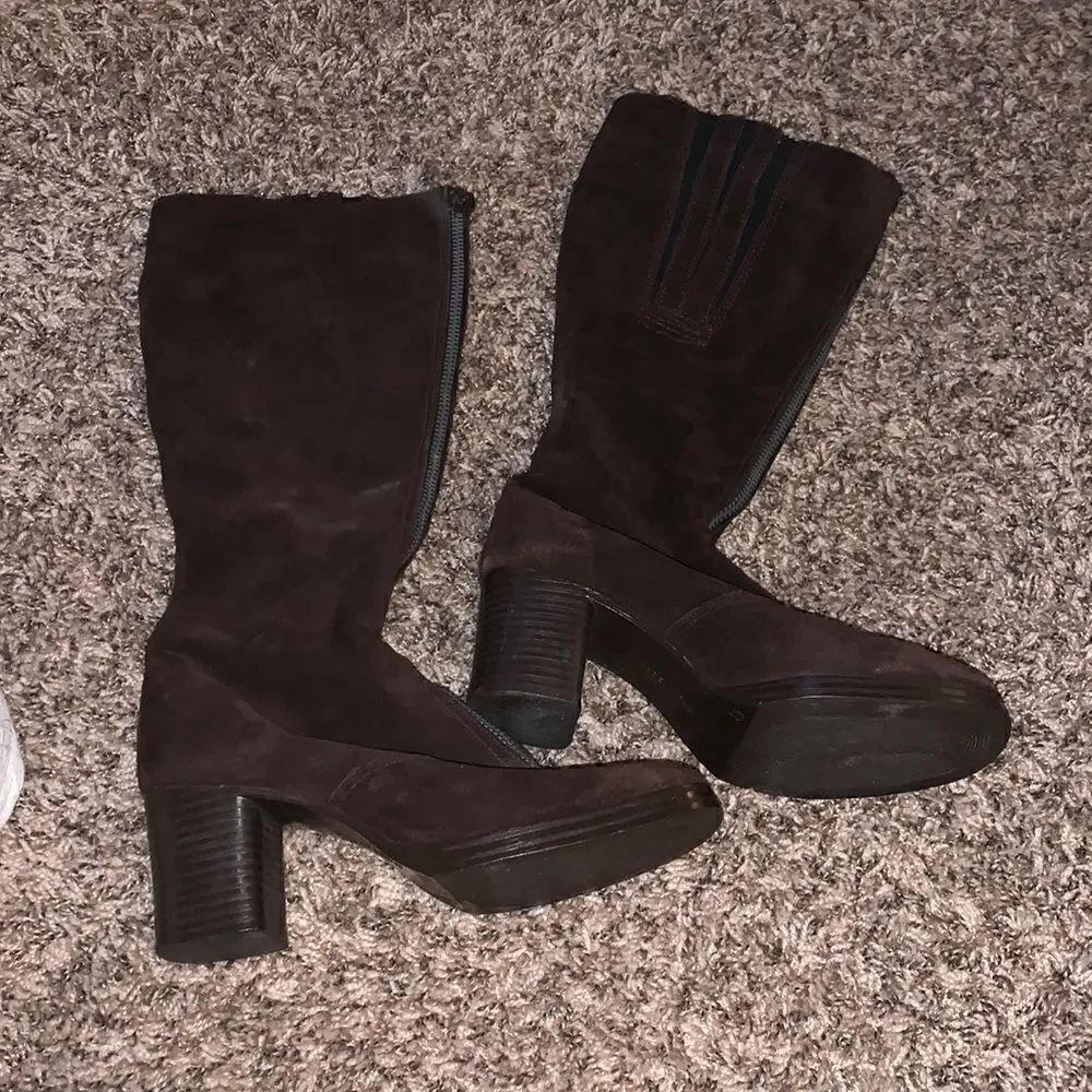 VINTAGE B. Altman & Co Italian Leather Heeled Boots, size 7.